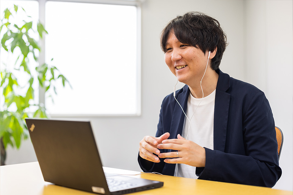 「キャリアアカデミー式ワーク」で就活の基礎を効率学習